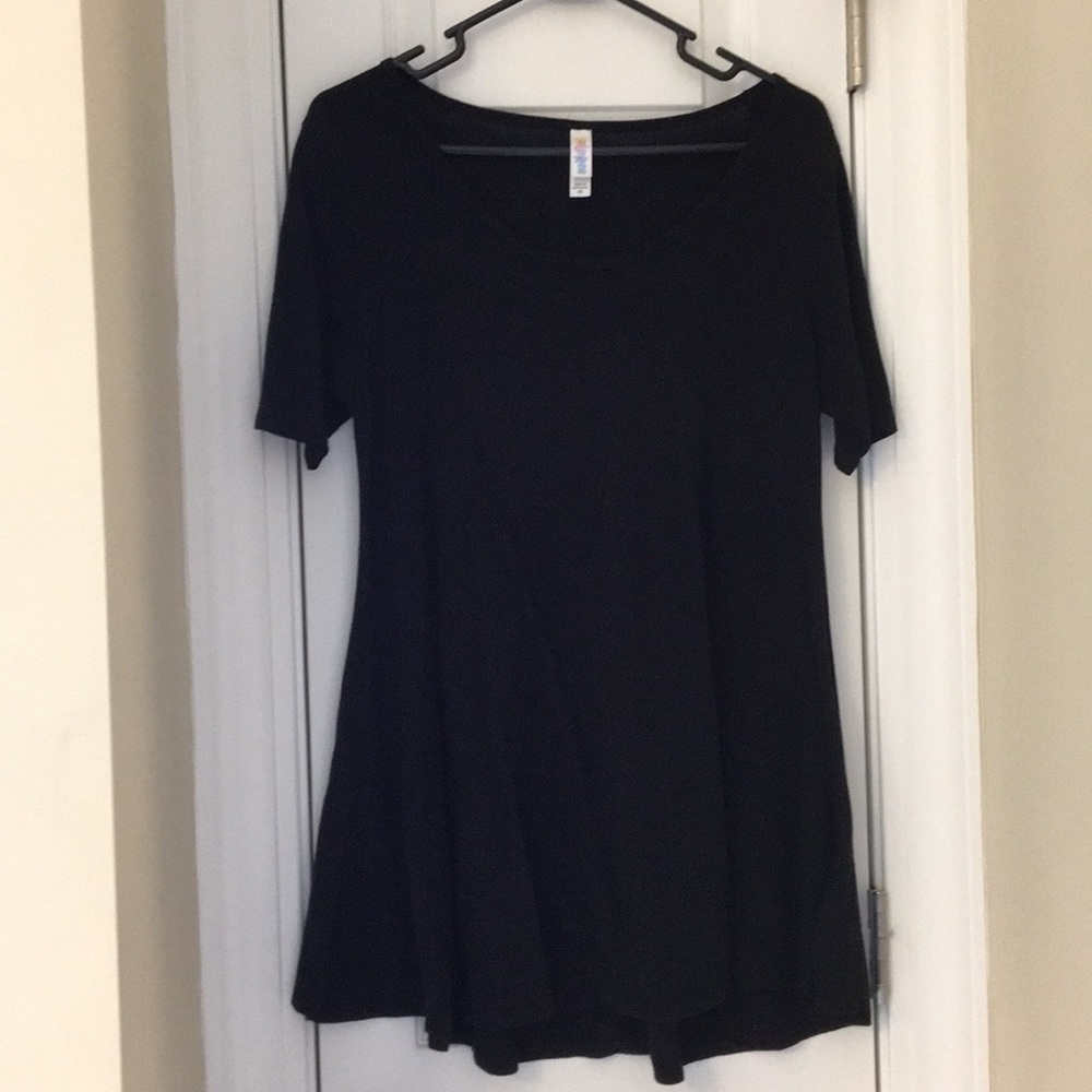 LuLaRoe Perfect Tee